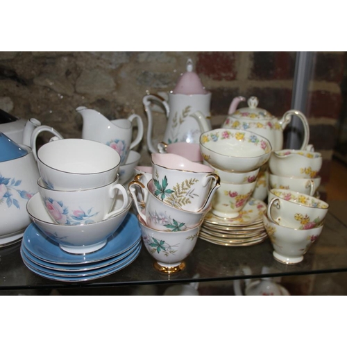 16 - A collection of part combination services, including Mayfair, Royal Albert, Richmond, Royal Doulton ... 