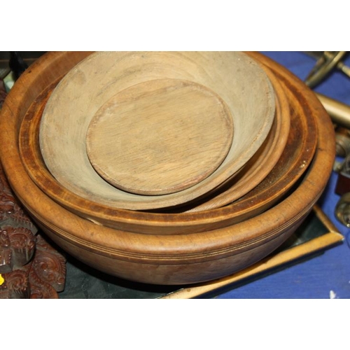 130 - Two turned birch bowls, an ash plate, an elm bowl, an Indonesian carved temple gateway and other dec... 