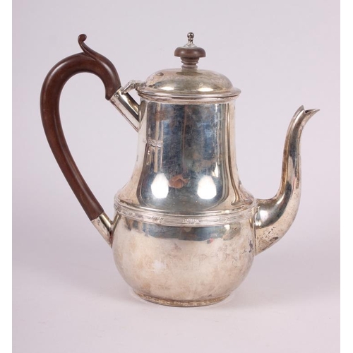 253 - A silver coffee pot with ebonised handle and knop, 13.4oz troy approx