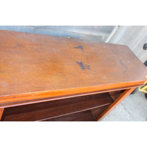 457 - A 19th century mahogany open bookcase, on block base, 33