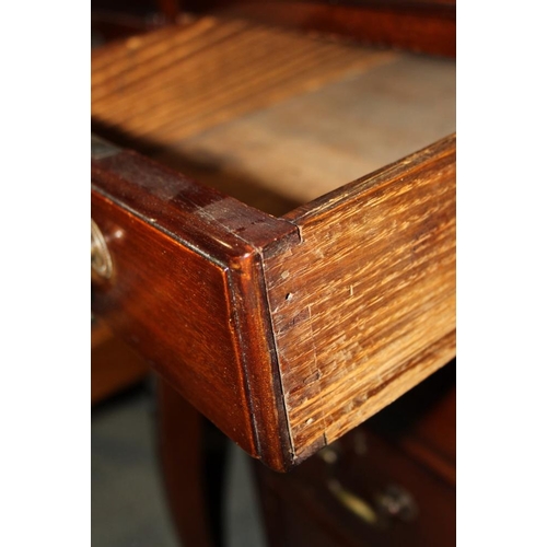 447 - An Edwardian pedestal desk with red tooled leather lined top, fitted nine drawers, on bracket feet, ... 