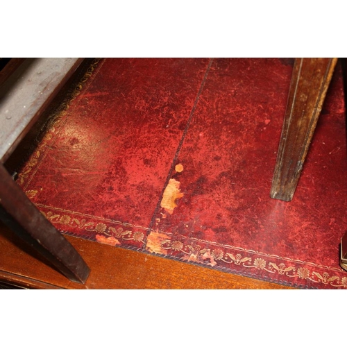 447 - An Edwardian pedestal desk with red tooled leather lined top, fitted nine drawers, on bracket feet, ... 