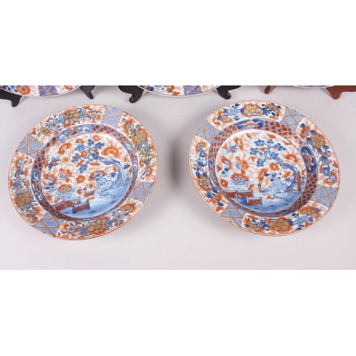 66 - Five 18th century Chinese Imari decorated shallow bowls with gilt highlights, 9