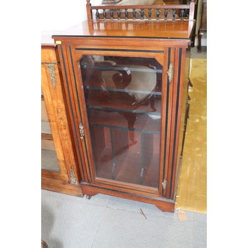 546 - A 19th century walnut sheet music cabinet enclosed glazed door, spindle turned gallery, 22