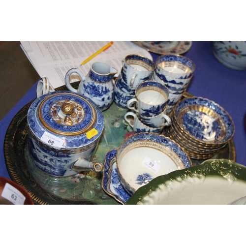 68 - A 19th century porcelain part 