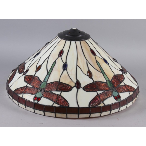 284 - An Art Nouveau design leaded glass lampshade with dragonfly decoration, 21