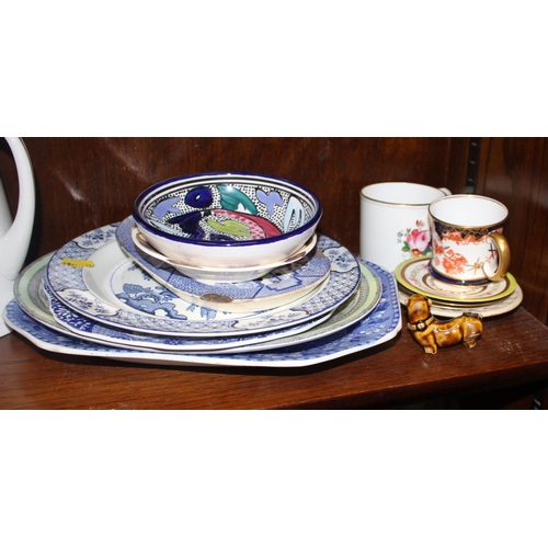 73 - A pair of Shelley tea bowls, a Rockingham saucer and other decorative china