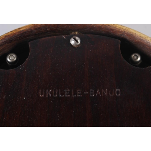 183 - A ukulele banjo, in case