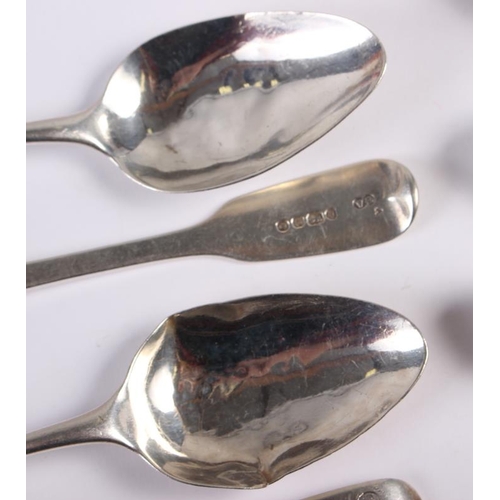 253 - A set of six Edwardian Hanoverian pattern silver coffee spoons, Sheffield 1908, W S Savage, a pair o... 