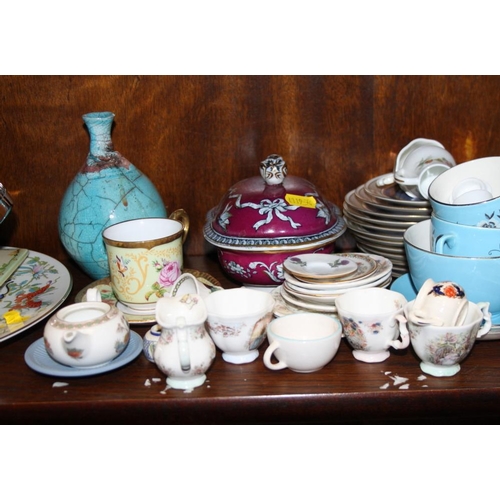 56 - A number of part dinner sets by Midwinter, a Royal Doulton blue and gilt decorated part coffee set, ... 