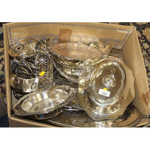 232 - A quantity of silver plate, including Elkington trays, toast racks, coffee pots, entree dishes, an i... 