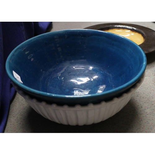 75 - A blue and white washbowl, a splash glazed bowl, 12 1/2