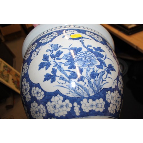 100 - Two Chinese blue and white planters, 10