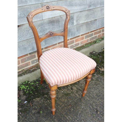 316 - A 19th century grained as rosewood bar back carver chair with drop-in seat, a pair of Victorian bar ... 