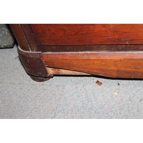 369 - A Victorian mahogany chest of two short and three long graduated drawers, on bun feet, 47