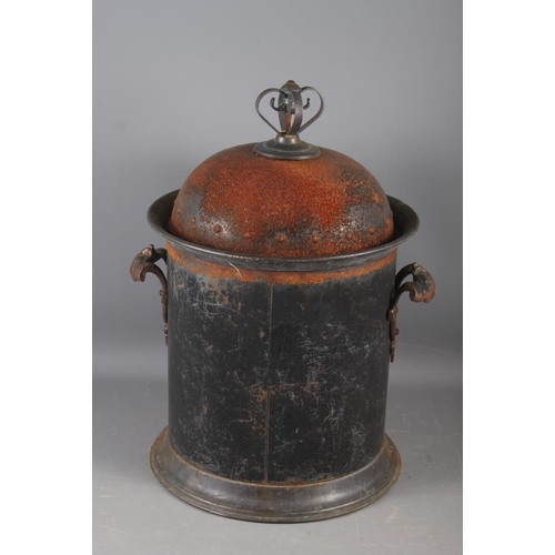 143 - A 19th century copper gallon flagon, a 19th century copper saucepan, 11