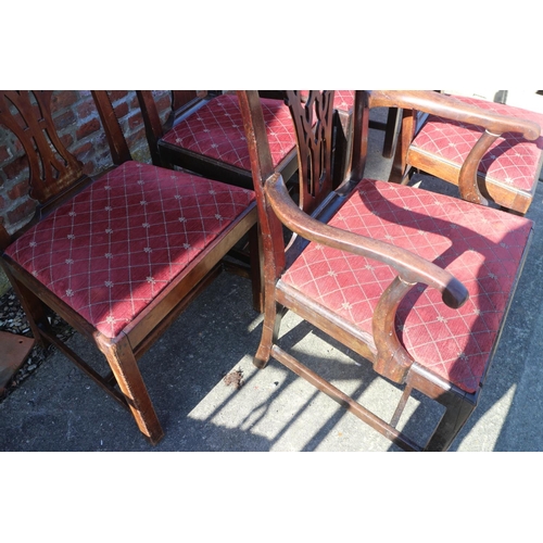 426 - A Harlequin set of five 19th century mahogany splat back dining chairs with drop-in seats, on stretc... 