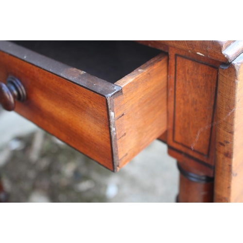 431 - An early 19th century mahogany and ebony strung Pembroke table, fitted one drawer, on slender turned... 