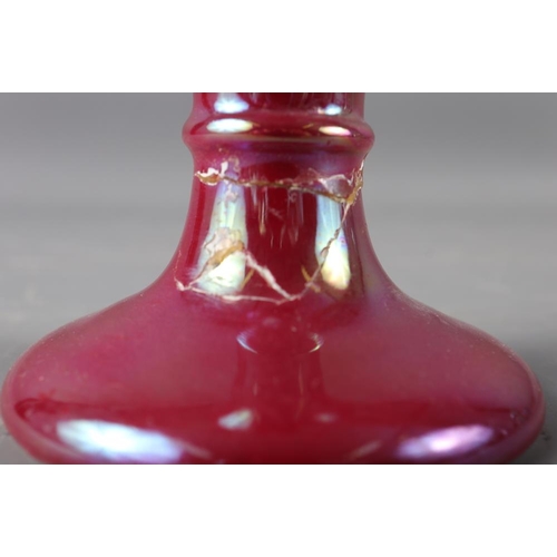 66 - A Carltonware crimson and lustre glazed vase, 9 1/4