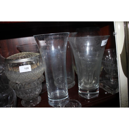 100 - A quantity of clear glass vases, including a John Rocha Waterford cut glass vase, 10