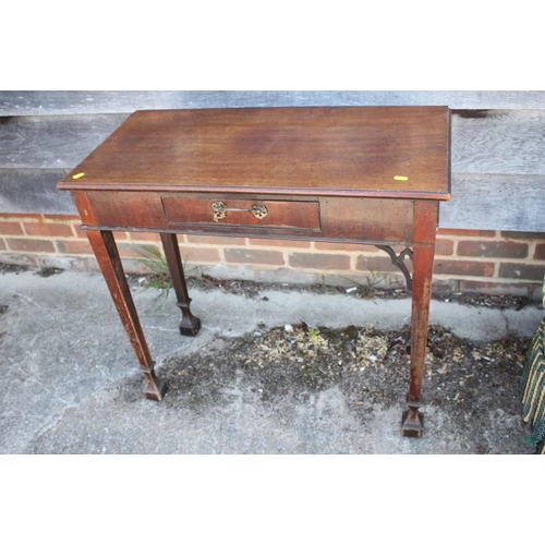 446 - A George III mahogany side table, fitted one drawer, on square taper supports, on block base, 32