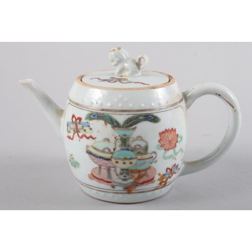 96 - A Chinese famille vert drum-shaped teapot, decorated precious objects and lion finial, 4