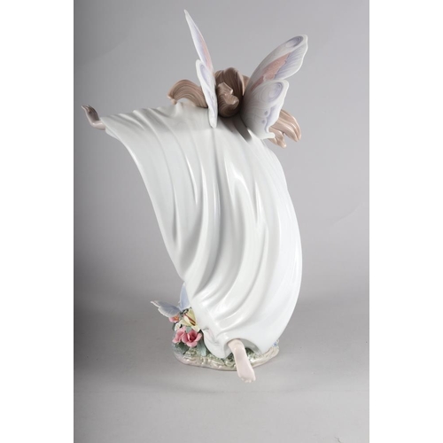 36 - A Lladro porcelain figure, 