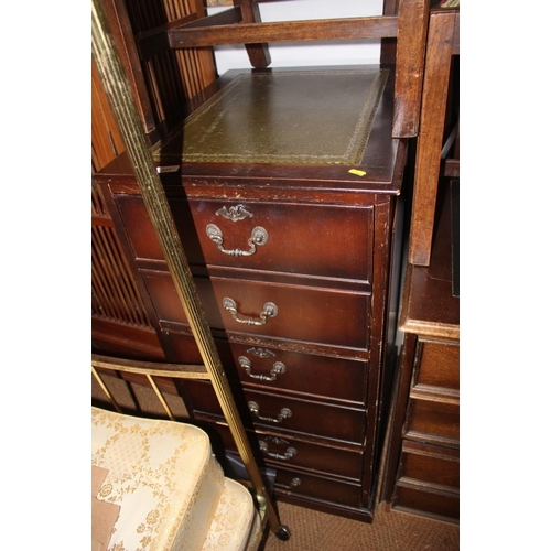 465 - A mahogany two-drawer filing cabinet with tooled leather top, 18