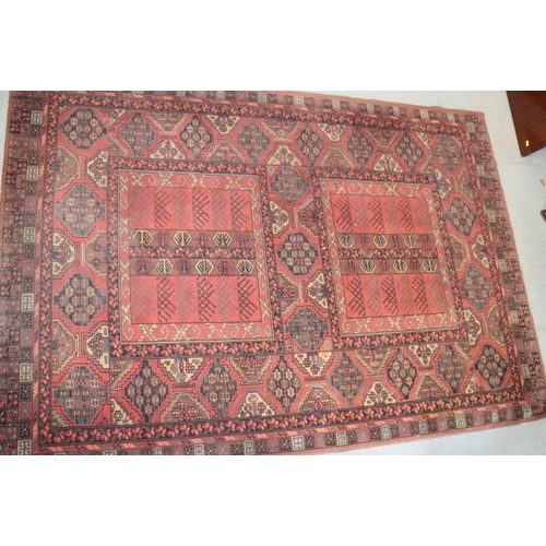 515 - A pair of Mossoul wool pile rugs of Persian design, 55