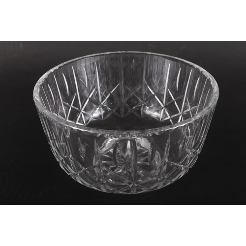 91 - A Brierley crystal deep fruit bowl, 10