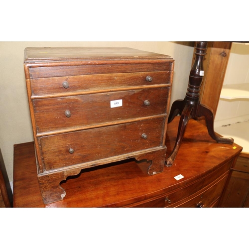 449 - An oak workbox with hinged top, fitted one drawer and two dummy drawers, 18