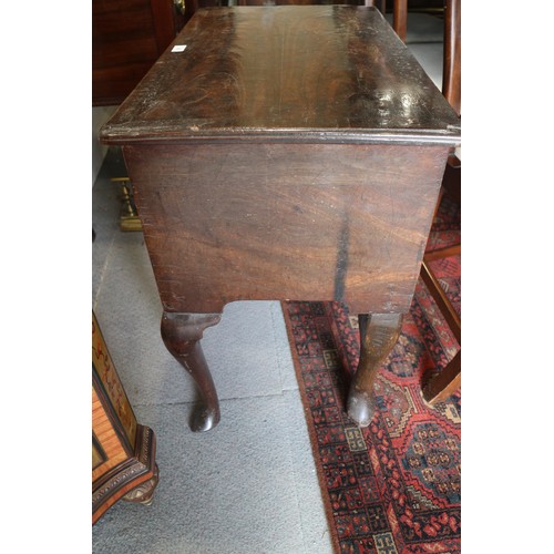 378 - An 18th century crossbanded mahogany lowboy, fitted three drawers, 30