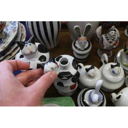 85 - A quantity of Villeroy & Boch china, including salt and pepper shakers, figures formed as candlestic... 