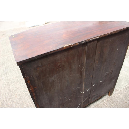 551 - A mahogany bowfront chest of two short and three long graduated drawers, on splay supports, 42