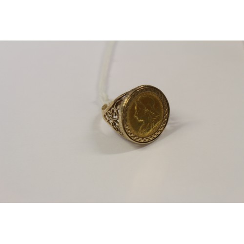 435 - An 1895 gold half-sovereign, in gold ring mount (hallmarks rubbed), size S, 8.4g