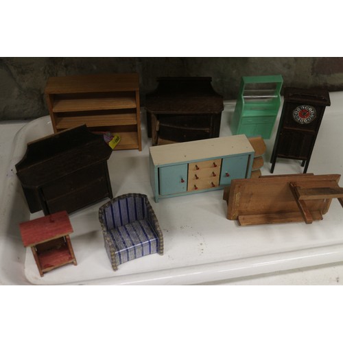 221 - A collection of dolls house furniture and accessories