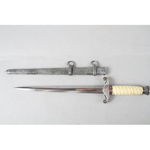 173 - An officer's German army dagger, in metal scabbard, maker F Herder, 15 1/4