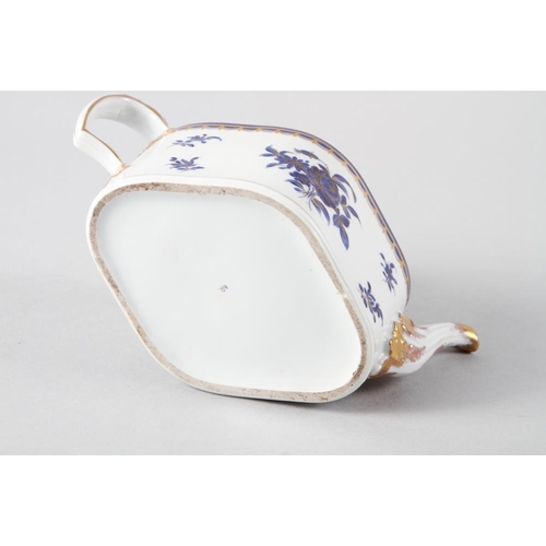 21 - A 19th century French porcelain blue and gilt decorated teapot and cover, 4 1/4