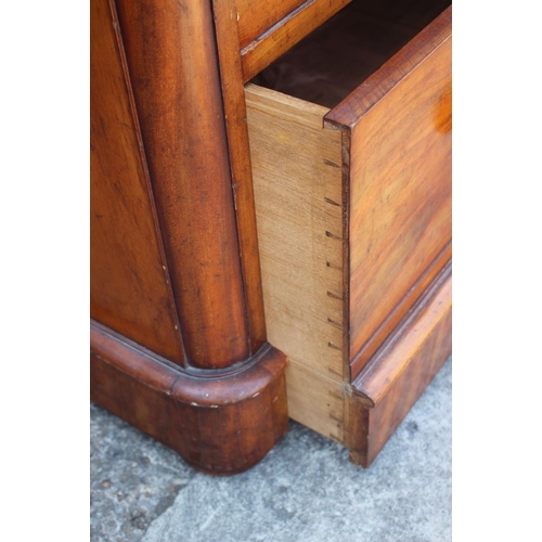 508 - A late 19th century mahogany chest of two short and four long graduated drawers with knob handles, o... 