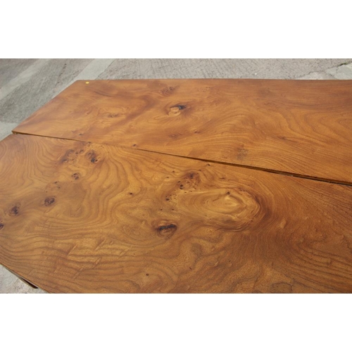 642 - An elm plank top kitchen table, fitted one drawer, on pine underframe, 72