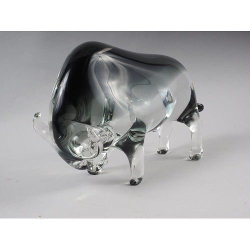 27 - A V Nason Murano glass bull, 6 1/2