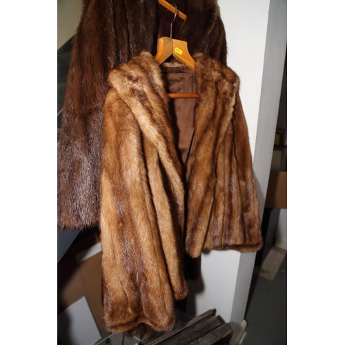 202 - A Bradley's mink jacket, a dyed ermine stole, a full length musquash coat, a dyed black ermine jacke... 