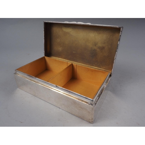 299 - A silver engine turned cigarette box, 6 1/2