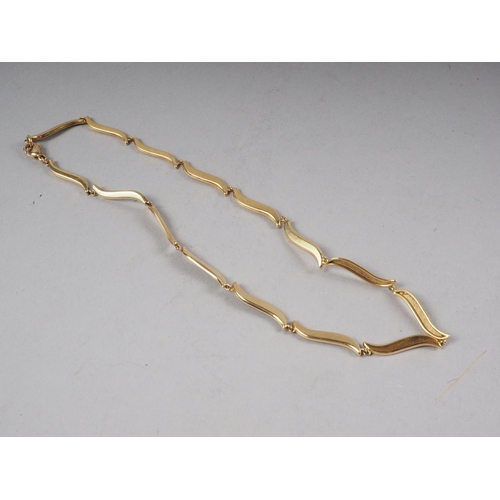 333 - An 18ct gold shaped link necklace, by Annabel Eley, 23.7g