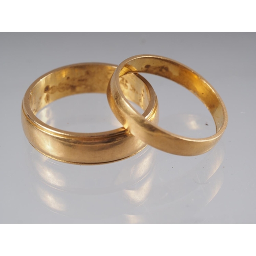 356 - Two 22ct gold wedding bands, 8.1g