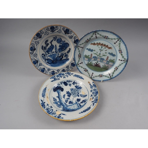 14 - An 18th century English Delft polychrome plate with fence design, 9