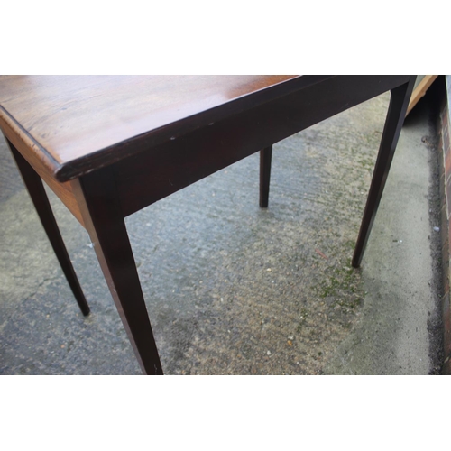 441 - An early 19th century mahogany side table, fitted one drawer, on square taper chamfered supports, 32... 