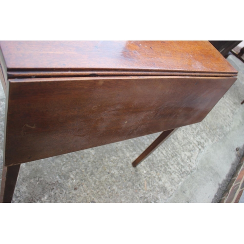 479 - A 19th century mahogany Pembroke table, fitted one drawer, on square taper supports, 28