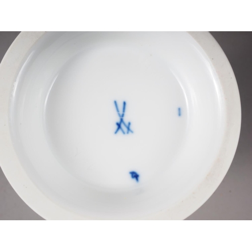 29 - A Meissen double table salt (damages), a Meissen blue and white onion pattern square dish, a similar... 