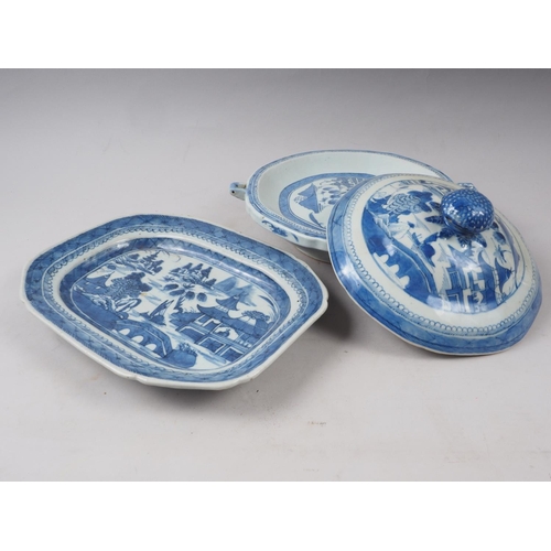 97 - A Chinese blue and white hot plate and matched cover with landscape decoration, 9 1/4